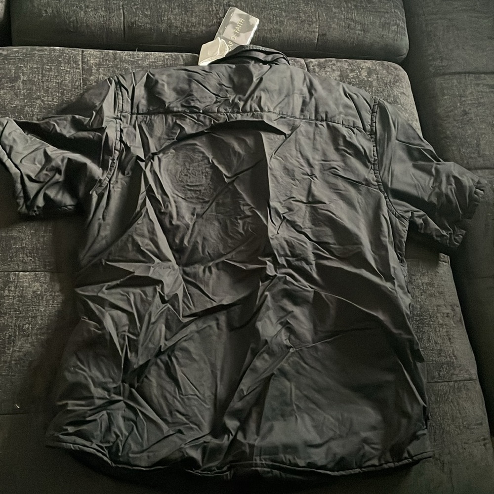 Shacket - Picture 3 of 3